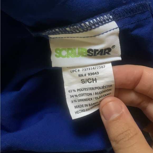 Scrub set W/ Stethoscope - Picture 7 of 7